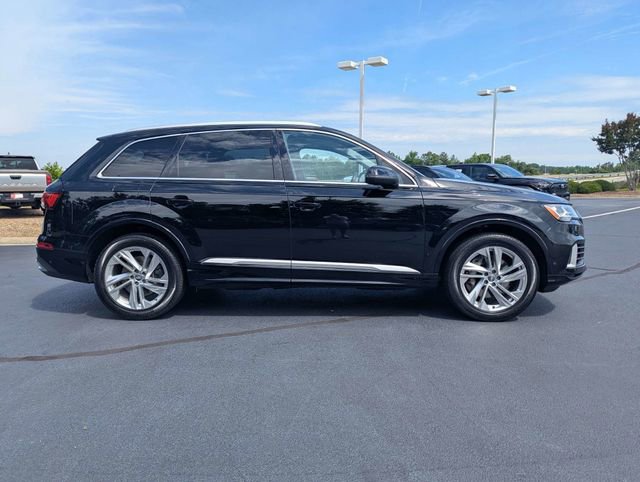 Used 2020 Audi Q7 3.0T Premium Plus AWD/4WD image 3