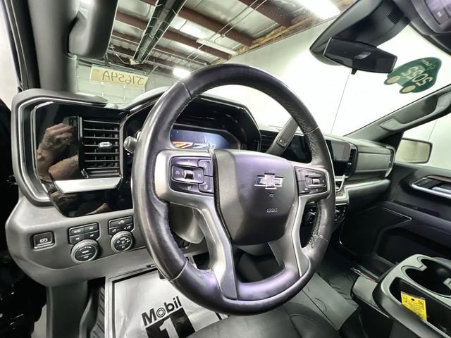 Certified 2022 Chevrolet Silverado 1500 RST AWD/4WD image 10