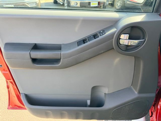Used 2012 Nissan Xterra S image 16