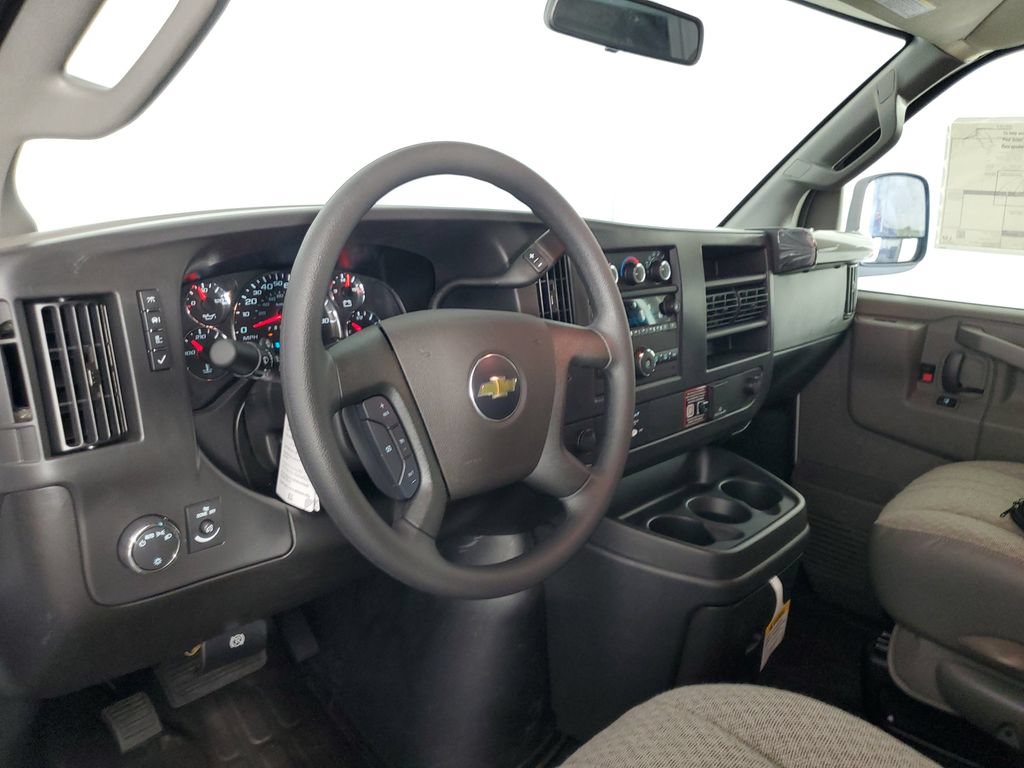 New 2026 Chevrolet Express 2500 w/ Driver Convenience Package RWD image 16