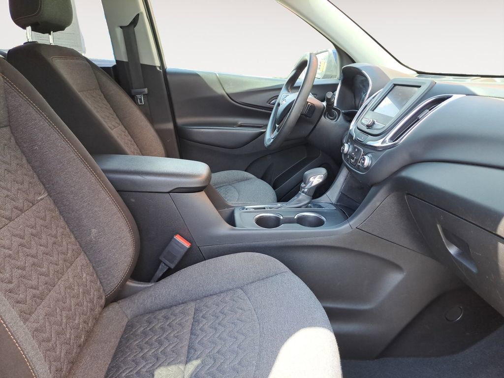 Used 2022 Chevrolet Equinox LT FWD image 16