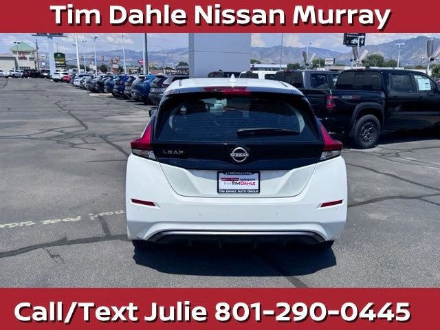 Used 2025 Nissan Leaf S FWD image 12