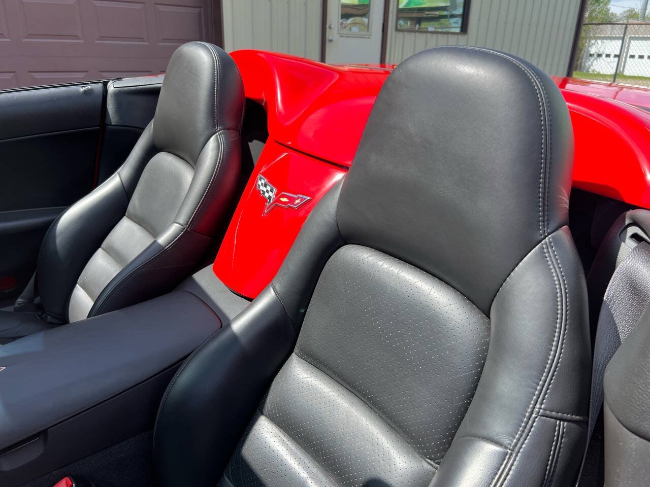 Used 2010 Chevrolet Corvette Convertible w/ Preferred Equipment Group RWD image 52