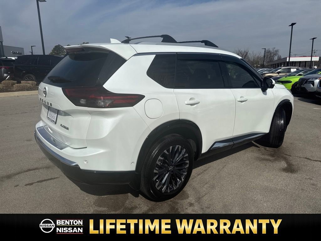 Certified 2025 Nissan Rogue Platinum w/ Platinum Premium Package image 9