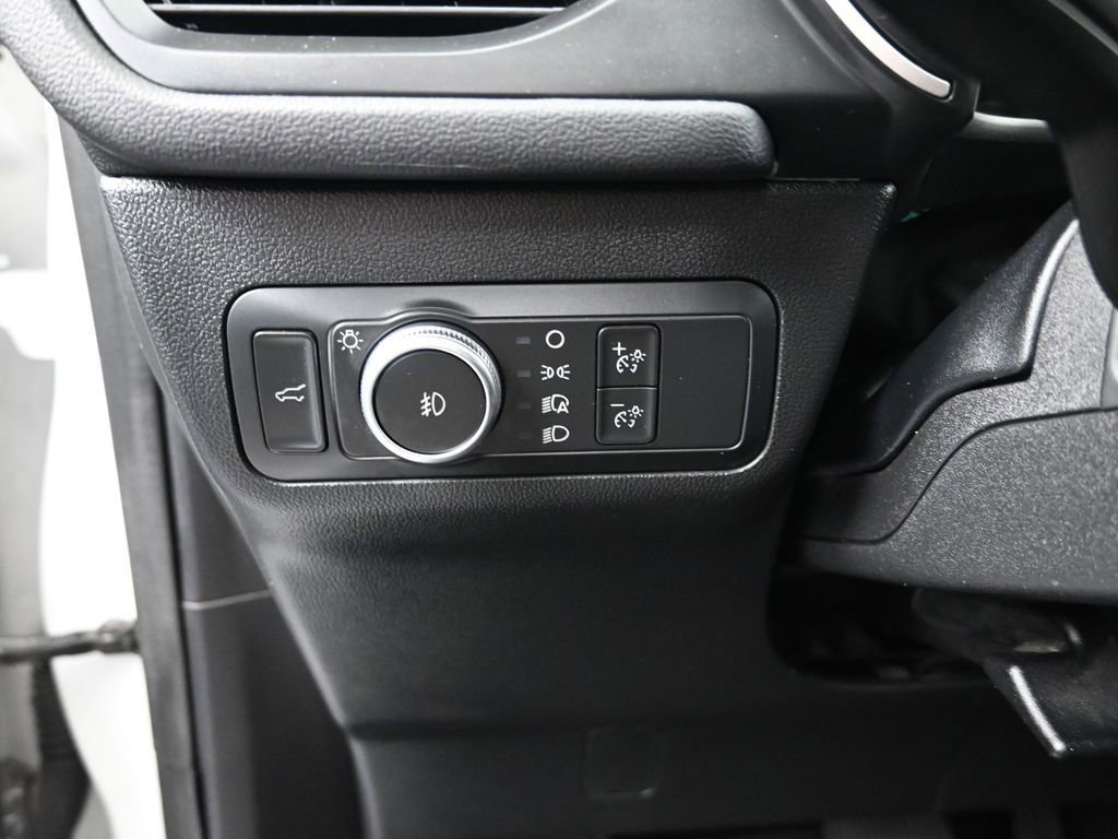 Used 2022 Ford Escape SEL w/ Technology Package image 14