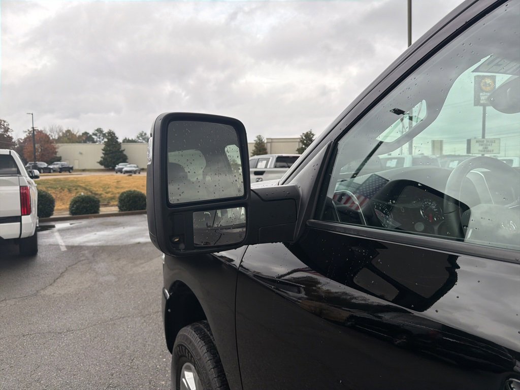 Used 2024 RAM 2500 Big Horn w/ Sport Appearance Package image 14