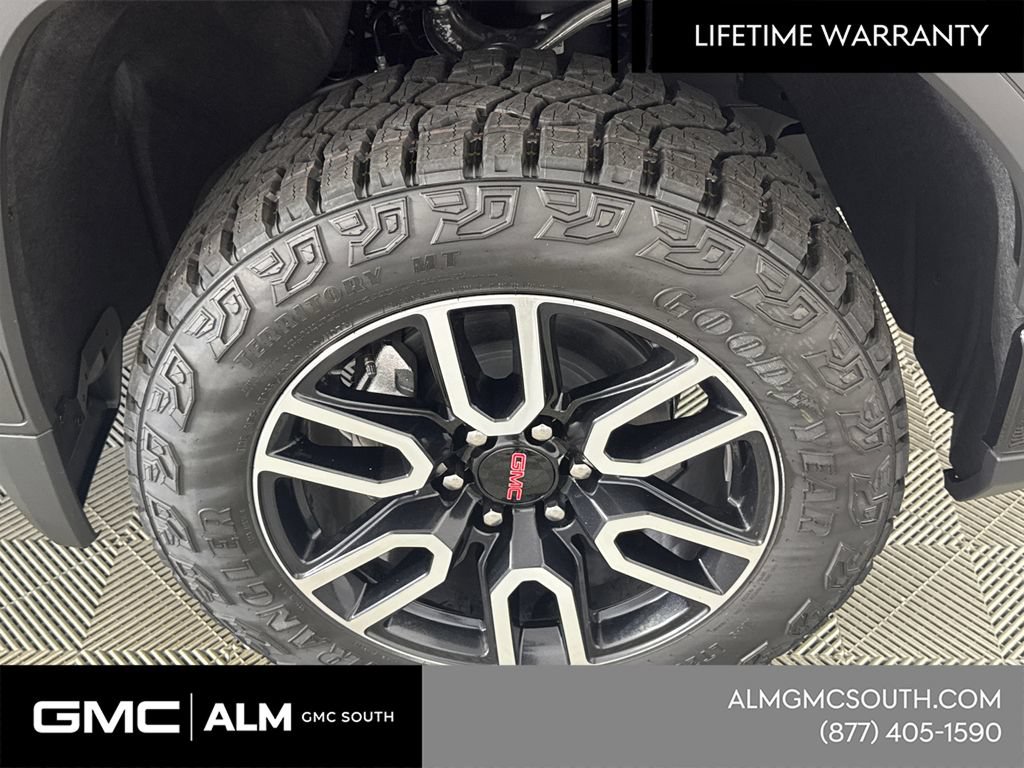 New 2026 GMC Sierra 1500 AT4 w/ AT4 Premium Package AWD/4WD image 14