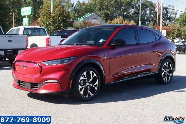 Used 2022 Ford Mustang Mach-E Premium image 3