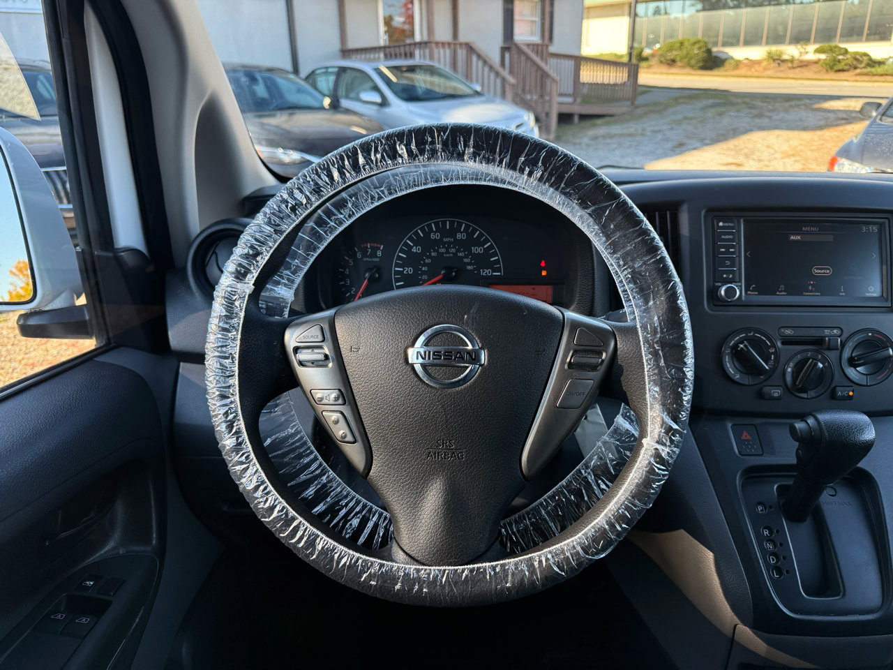 Used 2020 Nissan NV200 SV w/ Sliding Glass Door Package image 17