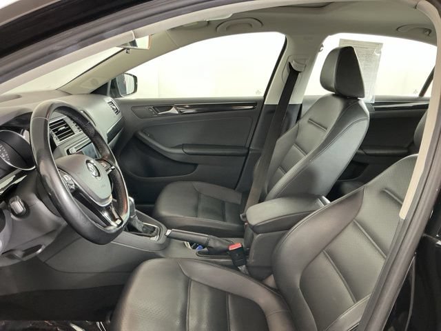 Used 2016 Volkswagen Jetta SEL w/ Lighting Package FWD image 14