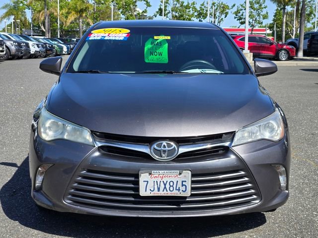 Used 2015 Toyota Camry LE FWD image 2