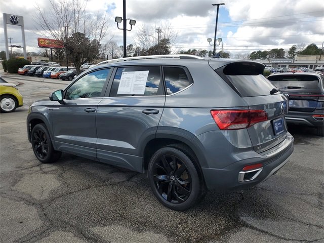 Certified 2023 Volkswagen Taos SE image 6