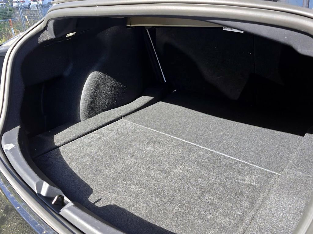 Used 2023 Tesla Model 3 Standard Range image 29