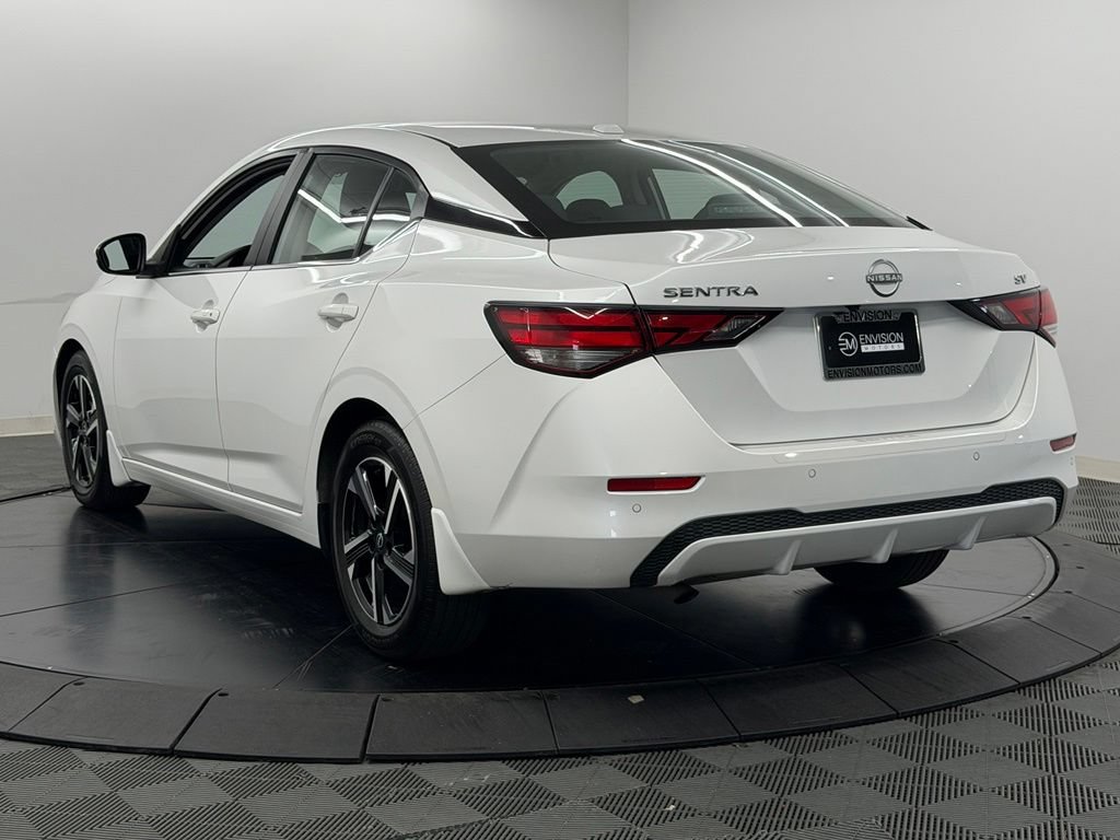 Used 2024 Nissan Sentra SV FWD image 12