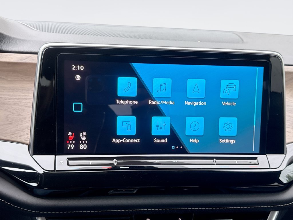 Used 2024 Volkswagen Atlas SE FWD image 19