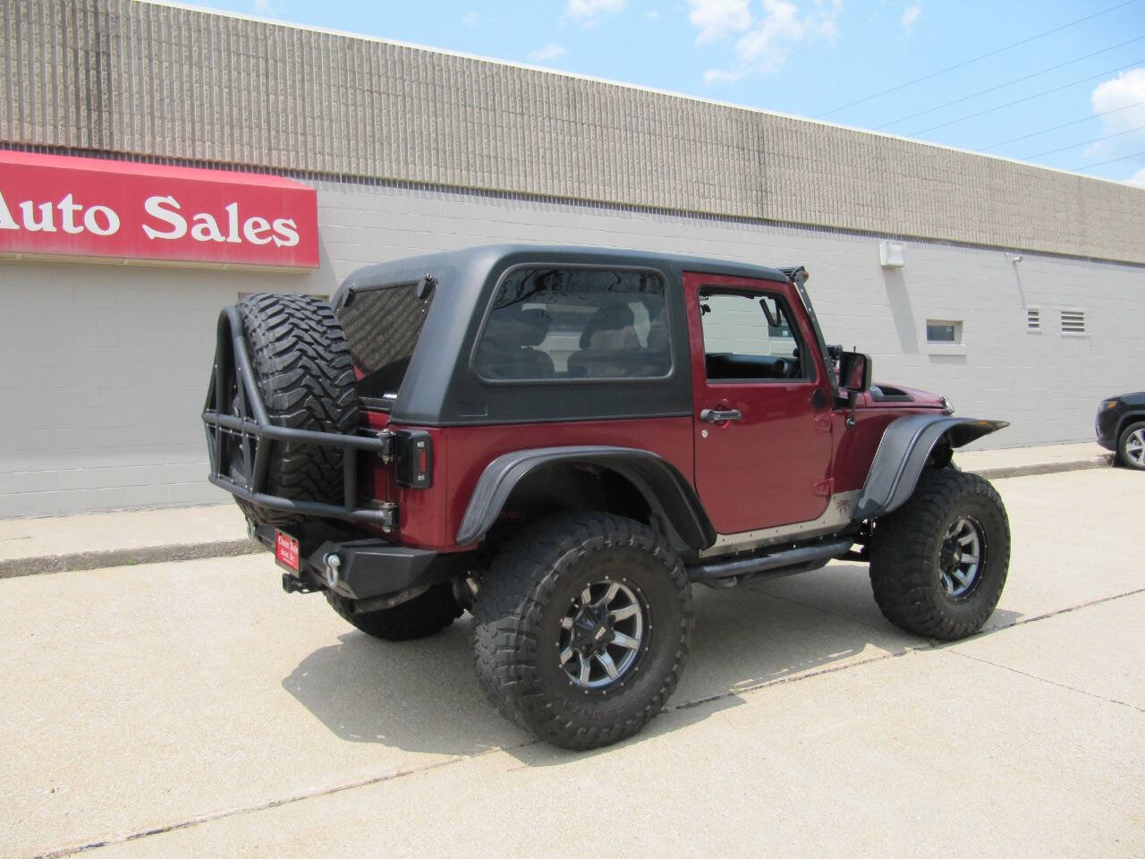 Used 2012 Jeep Wrangler Sport AWD/4WD image 11