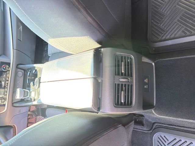 Used 2023 Nissan Rogue SV image 23