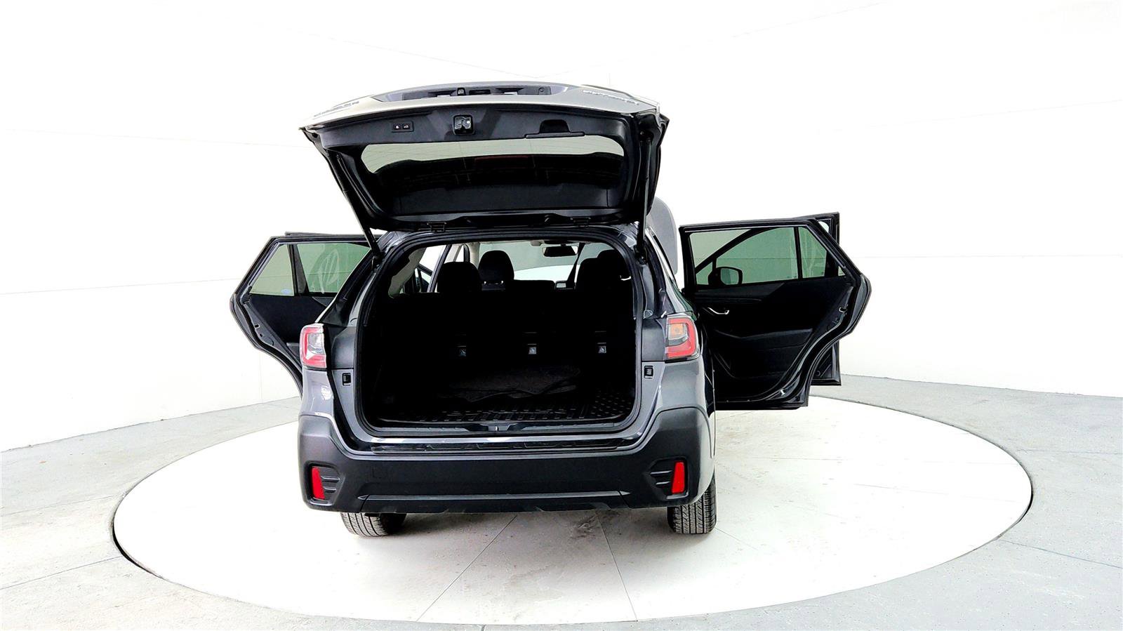 Used 2021 Subaru Outback Premium image 11