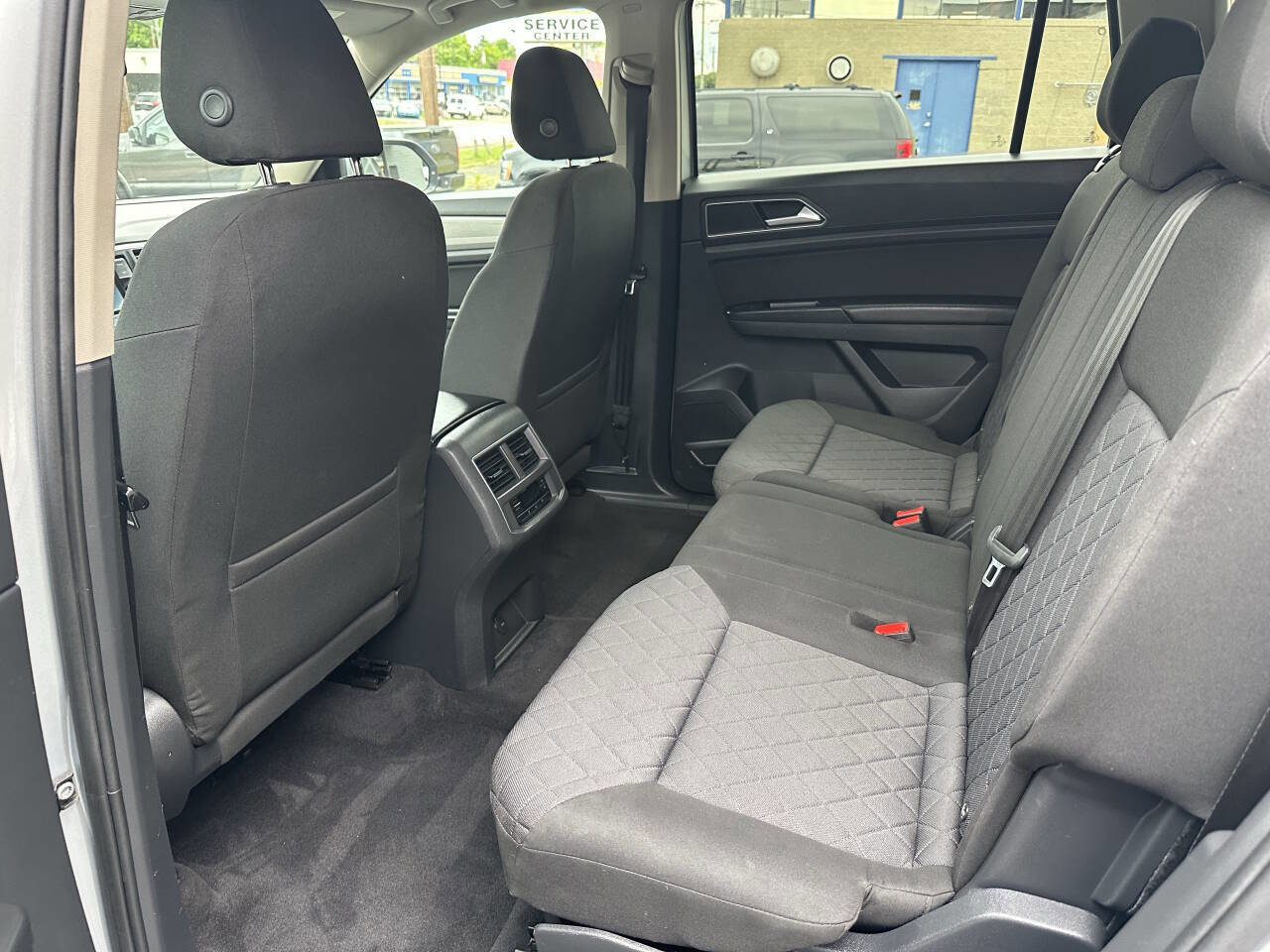 Used 2018 Volkswagen Atlas S FWD image 17
