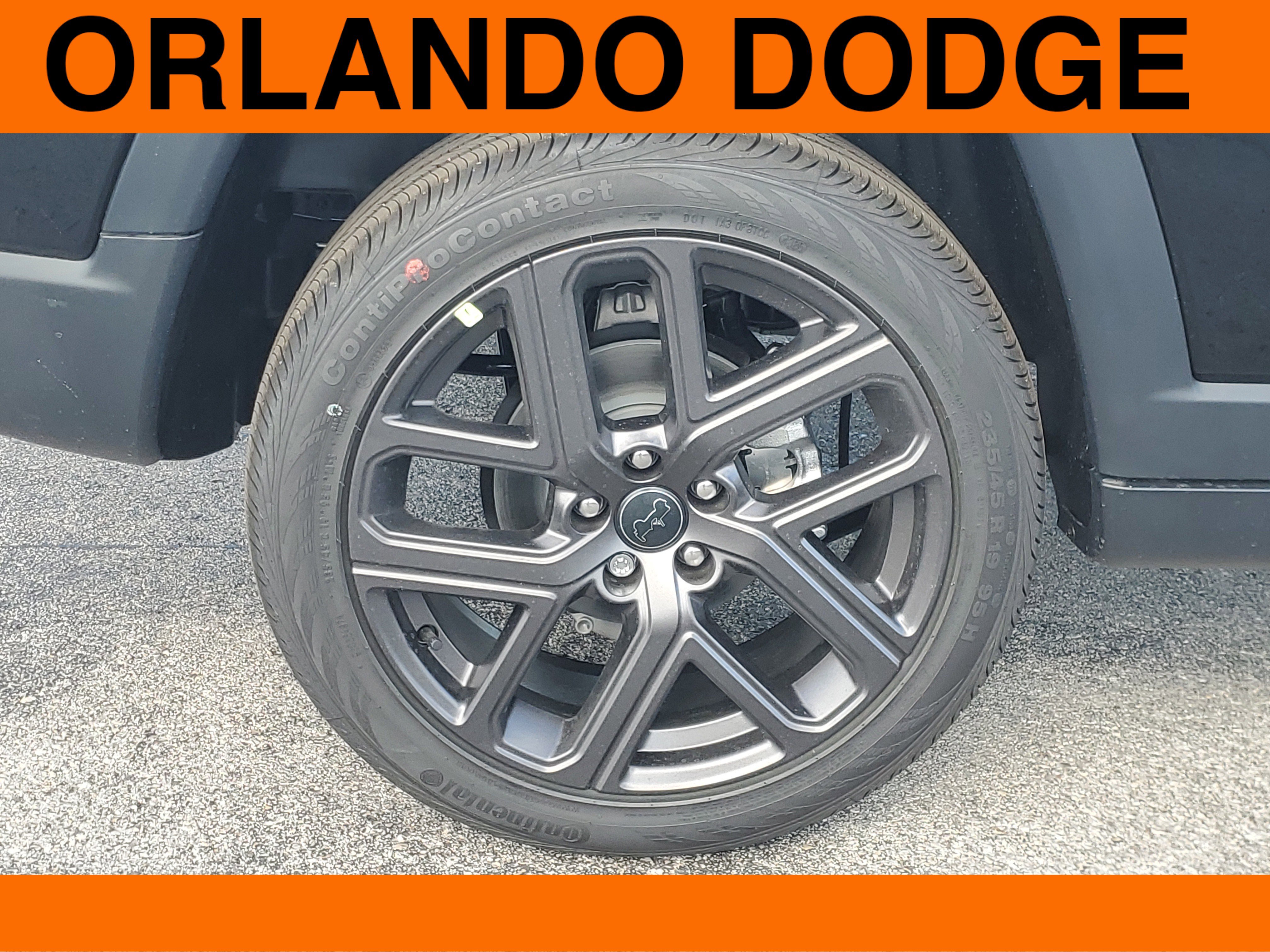 New 2026 Jeep Compass Latitude image 5