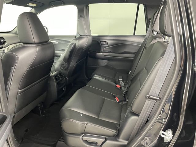 Used 2023 Honda Passport EX-L image 18