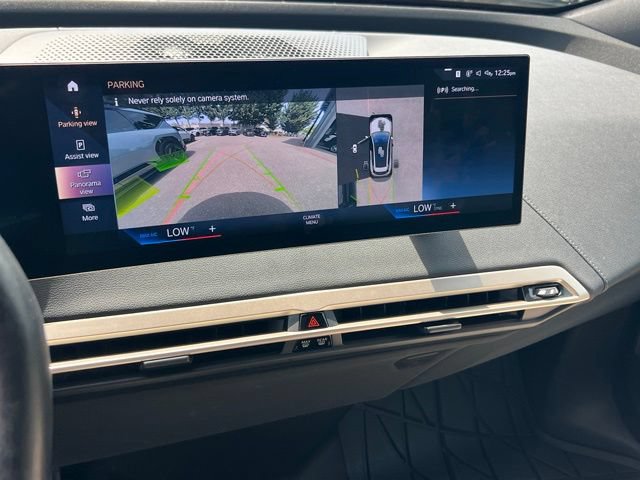Used 2022 BMW iX xDrive50 AWD/4WD image 23