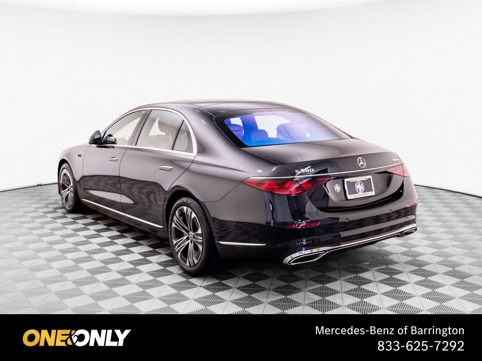 New 2027 Mercedes-Benz S 580 4MATIC Sedan image 3