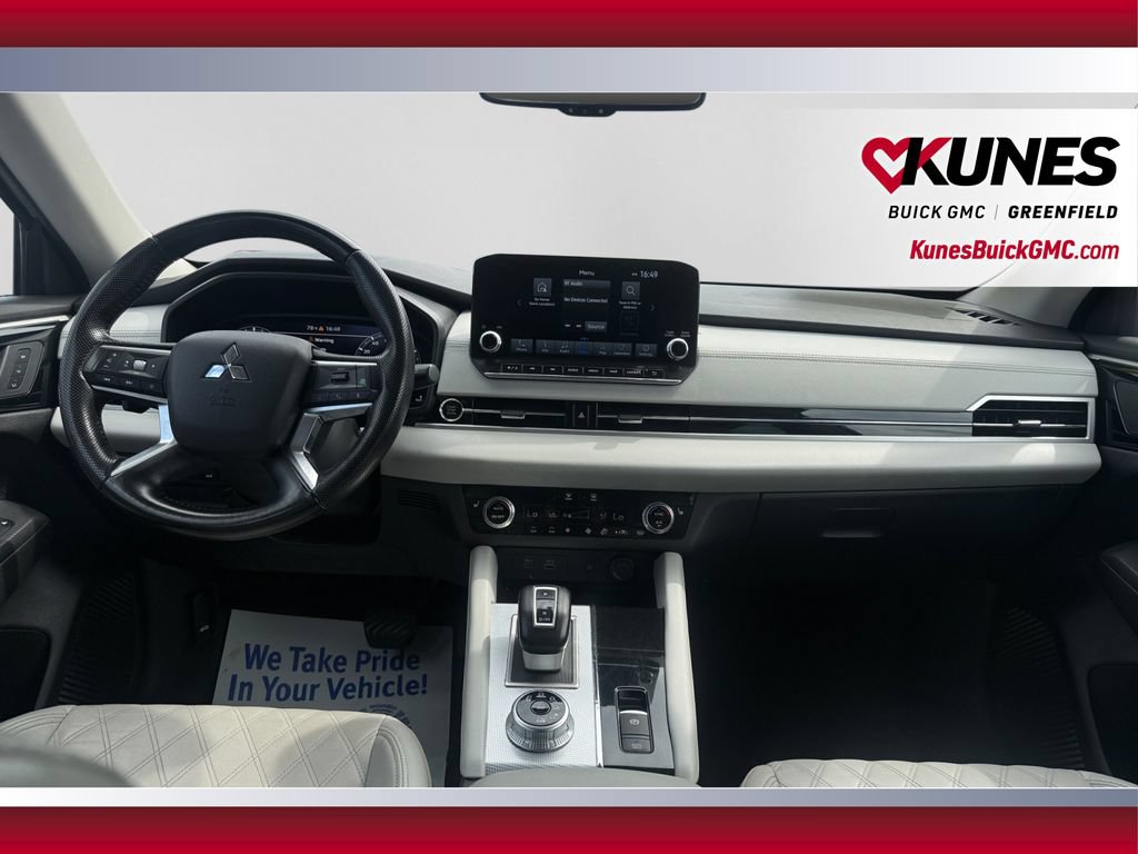 Used 2023 Mitsubishi Outlander SEL AWD/4WD image 20