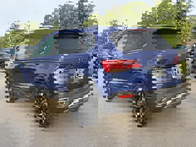 Used 2023 Volkswagen Taos SE image 5