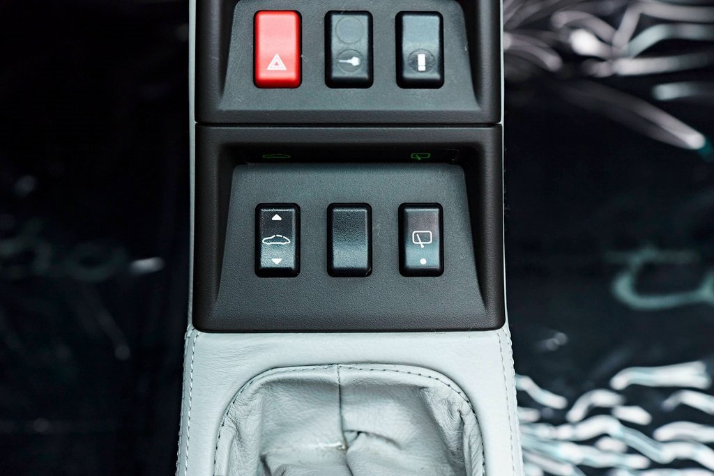 Used 1996 Porsche 911 Turbo image 56