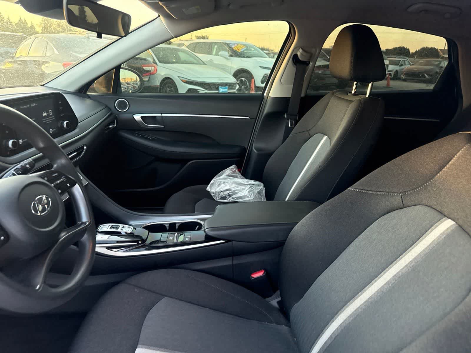 Used 2021 Hyundai Sonata SE FWD image 18