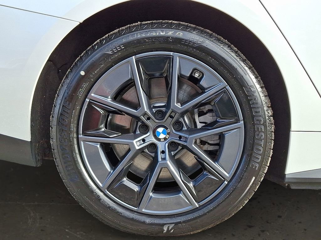 Used 2025 BMW i4 xDrive40i w/ Premium Package image 8