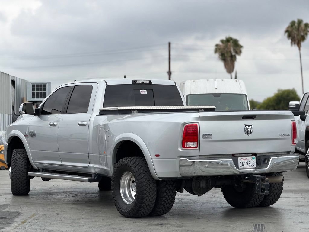 Used 2017 RAM 3500 Laramie Longhorn AWD/4WD image 2