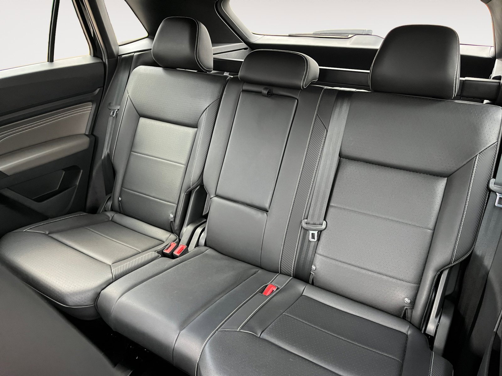 Certified 2023 Volkswagen Atlas Cross Sport SEL image 13