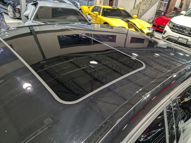 Used 2014 Mercedes-Benz E 250 BlueTEC 4MATIC Sedan image 19