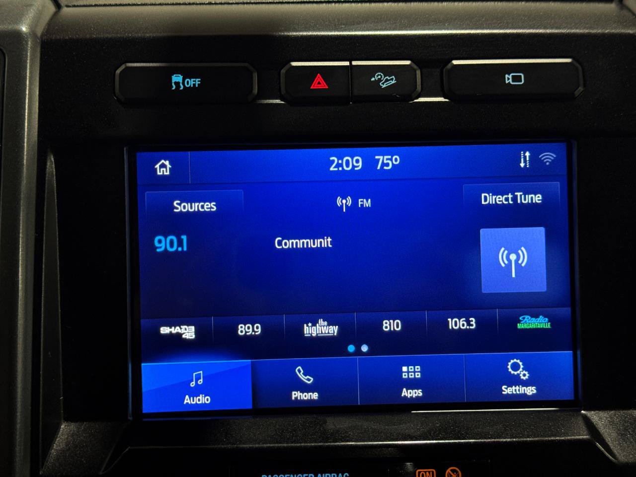 Used 2022 Ford F250 XLT w/ XLT Value Package AWD/4WD image 37