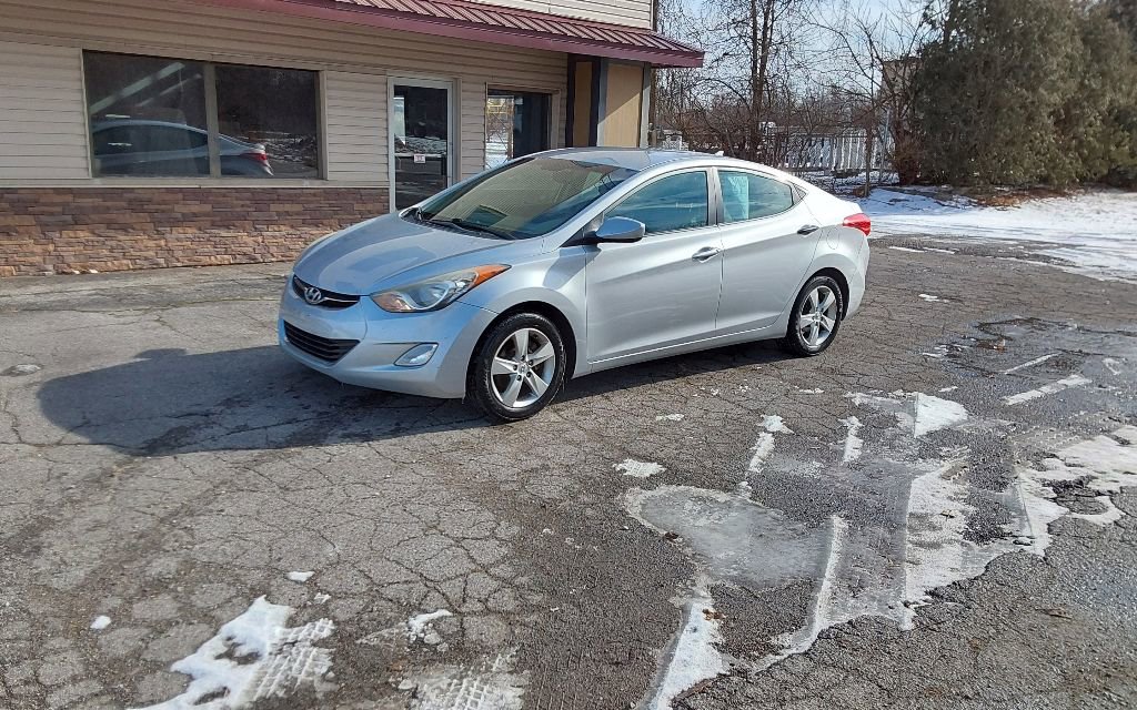 Used 2012 Hyundai Elantra GLS w/ Preferred Pkg 3 image 2