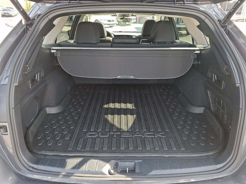Certified 2025 Subaru Outback Onyx Edition AWD/4WD image 31