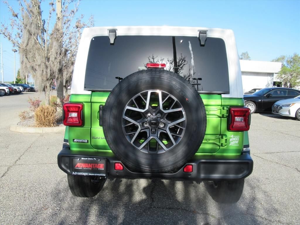 New 2026 Jeep Wrangler Unlimited Sahara w/ Whitecap Package AWD/4WD image 6