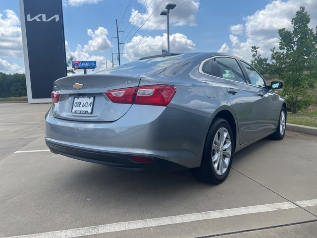 Used 2023 Chevrolet Malibu LT image 4