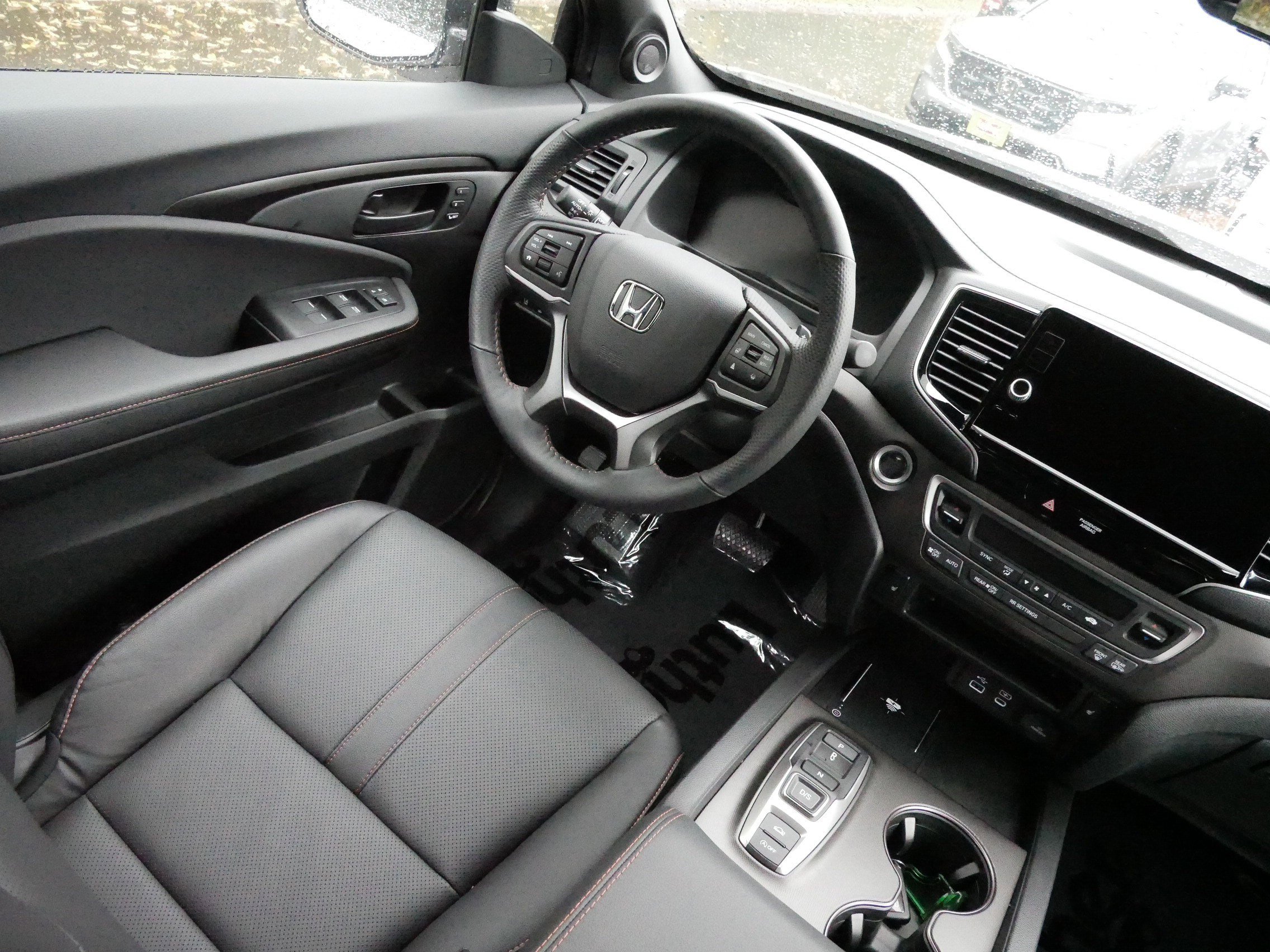 Certified 2025 Honda Ridgeline TrailSport image 9