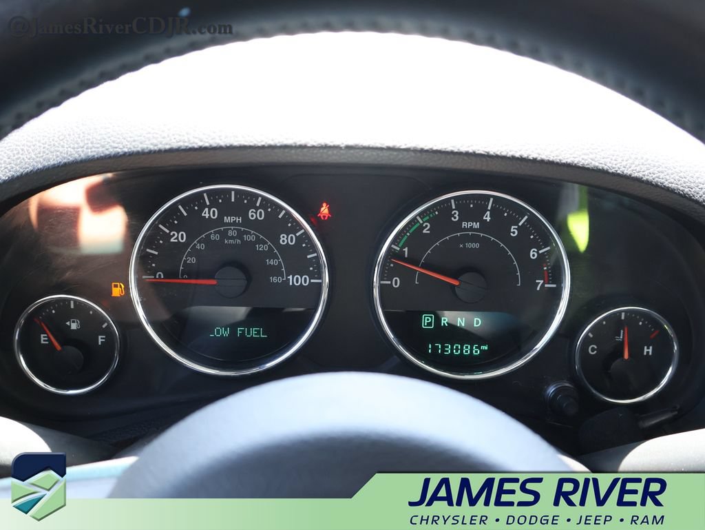 Used 2014 Jeep Wrangler Unlimited Sport AWD/4WD image 28