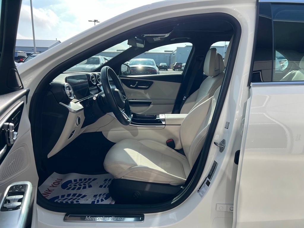 Used 2022 Mercedes-Benz C 300 4MATIC Sedan image 9