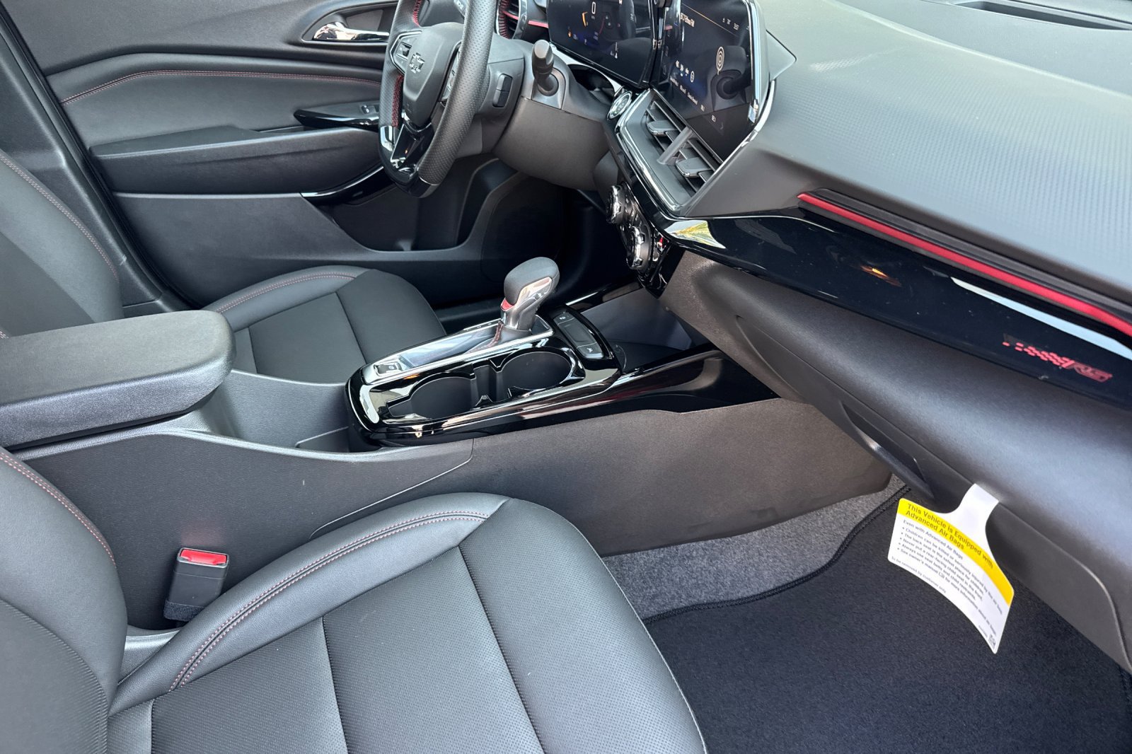 New 2026 Chevrolet Trax RS w/ Driver Confidence Package FWD image 15