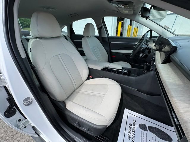 Used 2025 Hyundai Sonata SEL FWD image 29