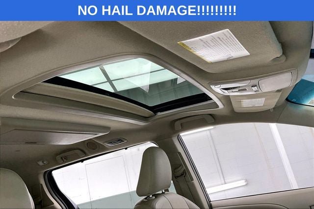 Used 2012 Toyota Sienna XLE w/ Entertainment Pkg FWD image 13