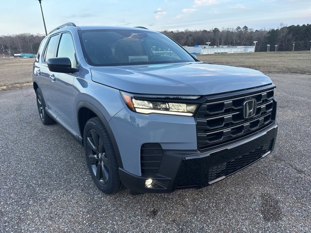 New 2026 Honda Pilot Sport image 2