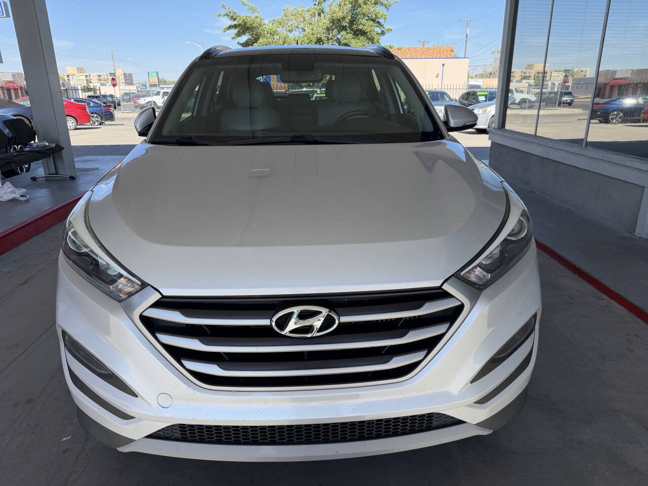 Used 2017 Hyundai Tucson Value FWD image 3