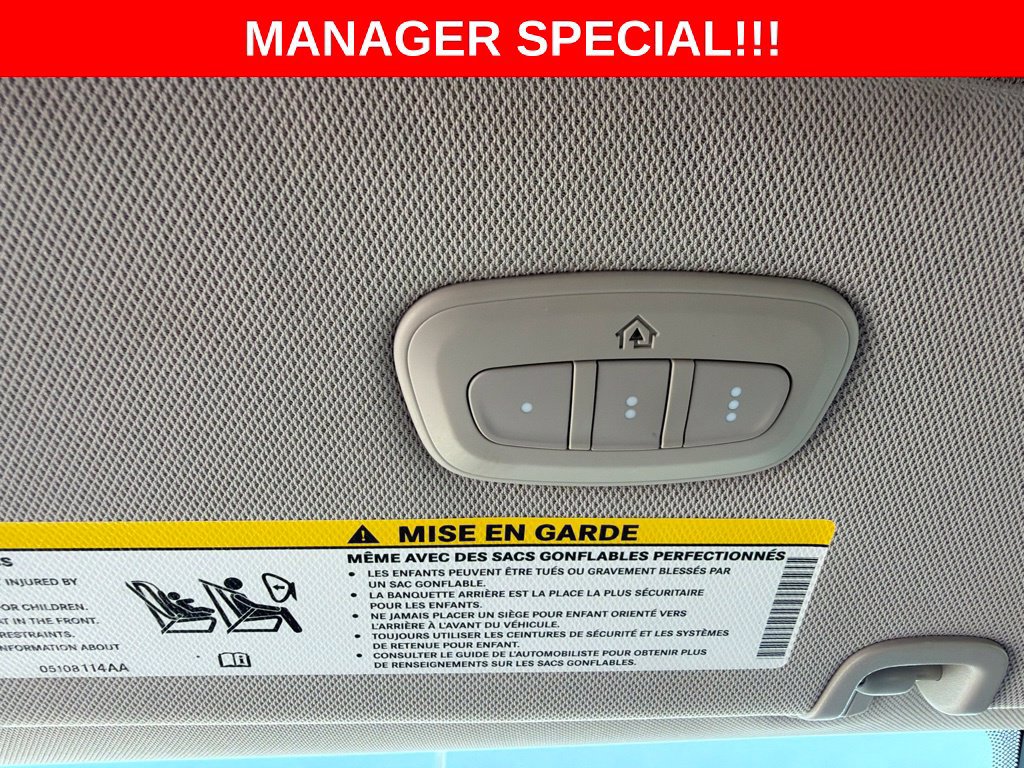 Used 2021 Chrysler Pacifica Touring-L FWD image 34