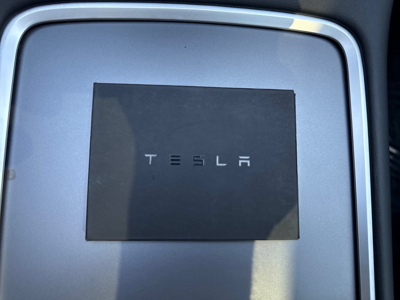 Used 2024 Tesla Model Y Long Range AWD/4WD image 22